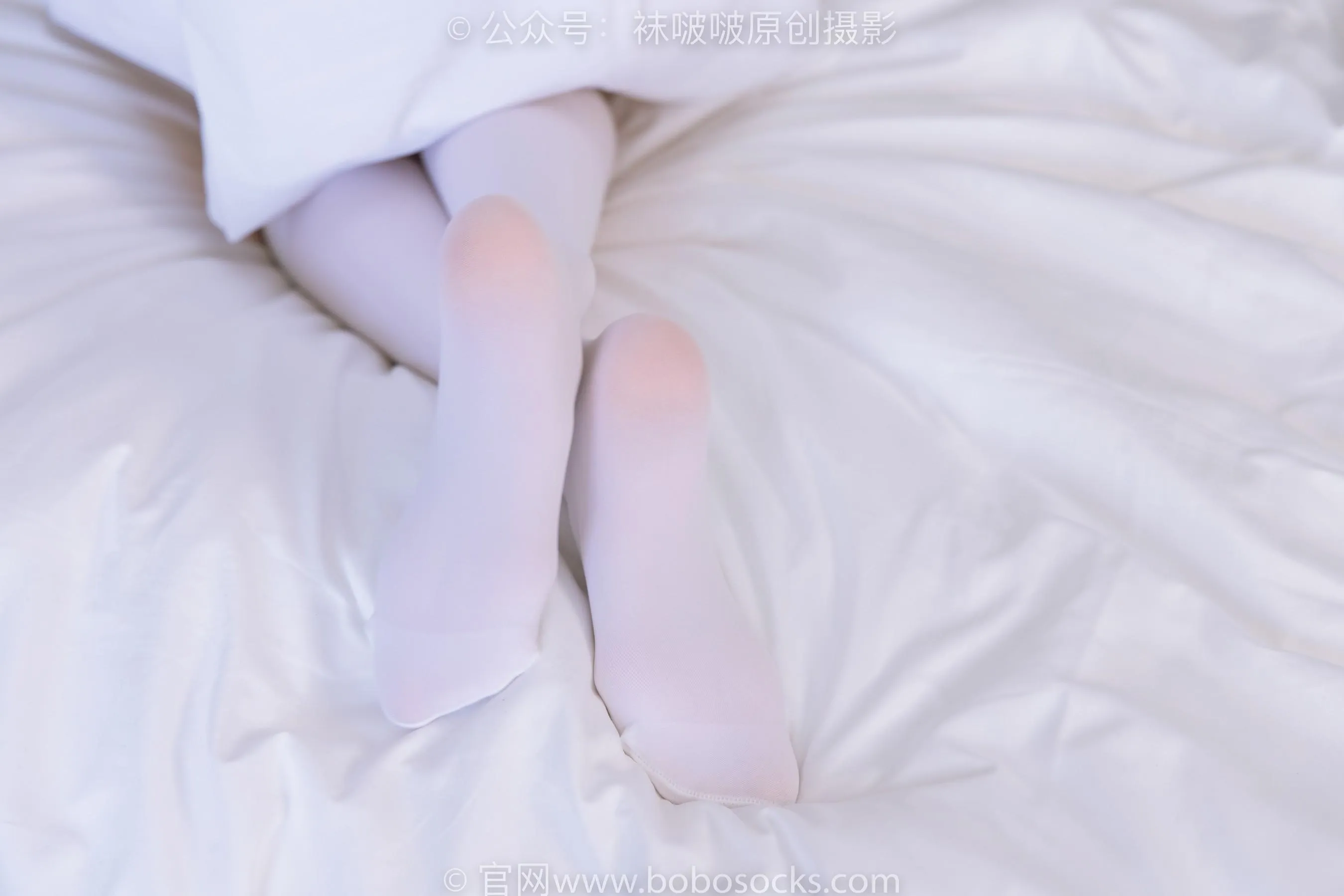 [BoBoSocks袜啵啵]NO.196 稚予-高跟鞋、白丝小腿袜、肉丝、护士装 [87P]插图1